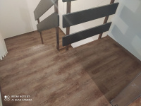  Vinylove schody s nosem Dub Prirodni